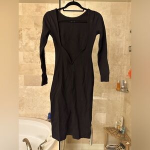 Lulu’s black open-back midi dress